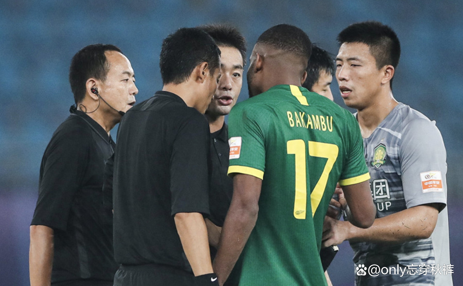 关于今夜浙江队调整名单以备德甲，防线松动环节打磨，球迷炸锅，球队文化再被提及的信息